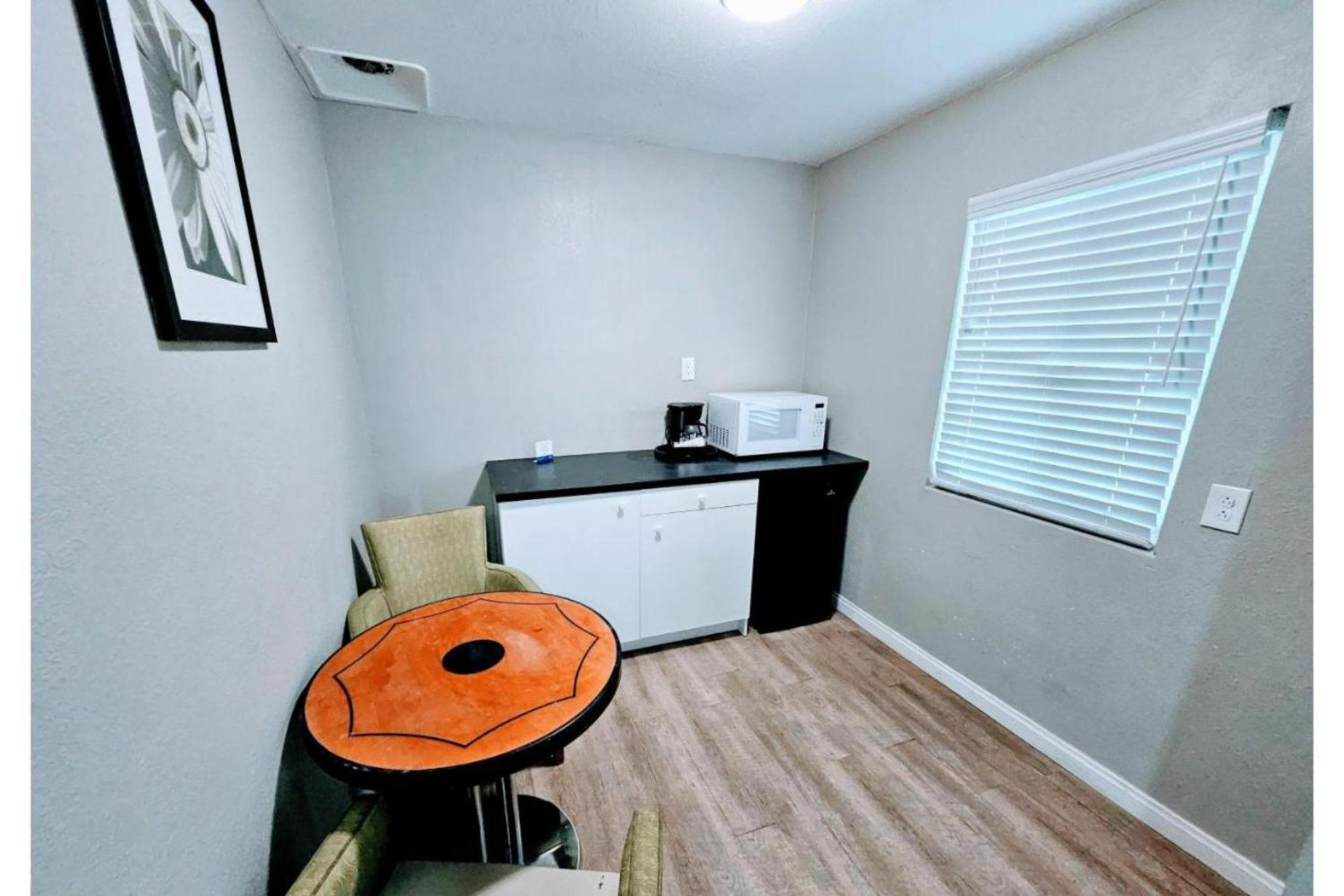 Hotel Ridgecrest An Extended Stay Studio Eksteriør bilde